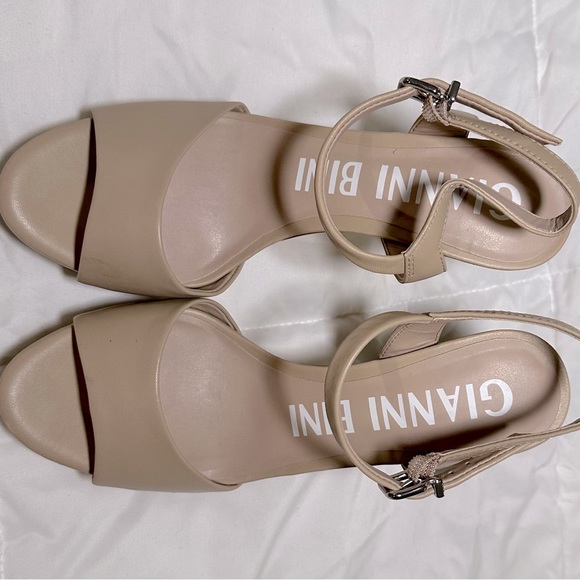 Gianni BINI nude colored platform heels - Picture 10 of 10